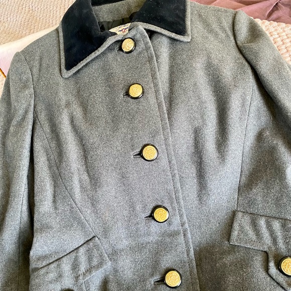 Vintage Ruth McCulloch Gray Wool and Velvet Cropped Jacket - Picture 2 of 8